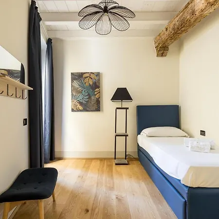 Palazzo Odescalchi Apartment *