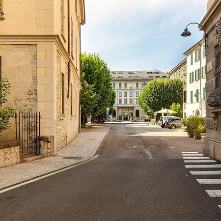 Palazzo Odescalchi コモ