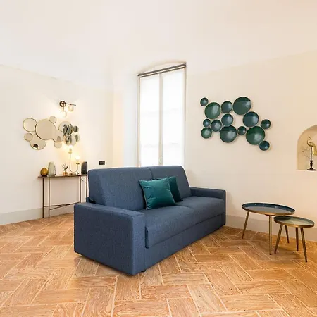 Palazzo Odescalchi Apartment *
