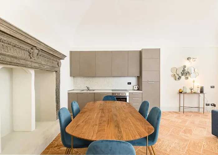 Palazzo Odescalchi *