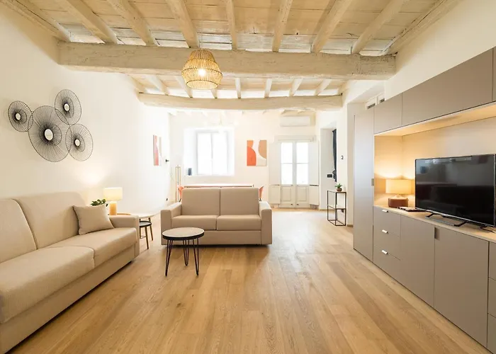 아파트 Palazzo Odescalchi