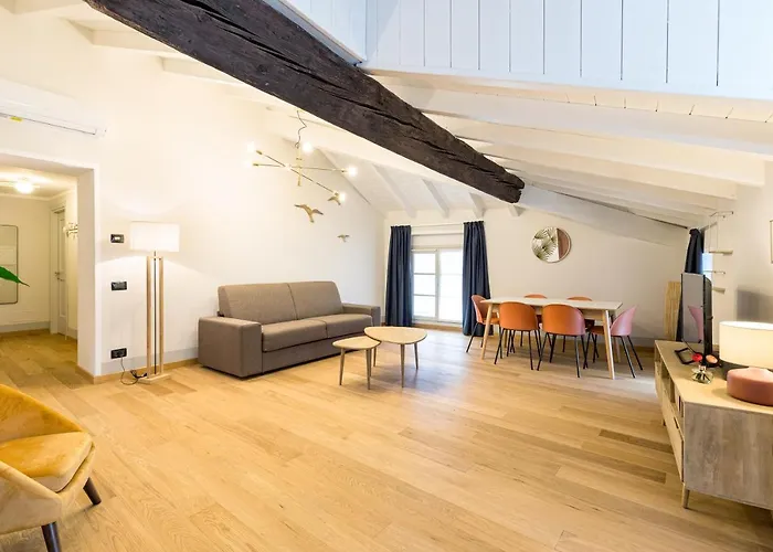 Palazzo Odescalchi 아파트