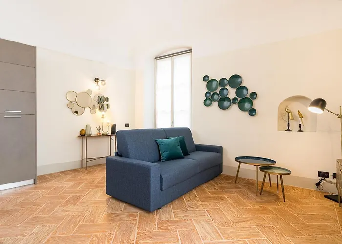 Palazzo Odescalchi Apartamento *