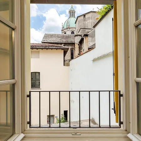 Palazzo Odescalchi * Como