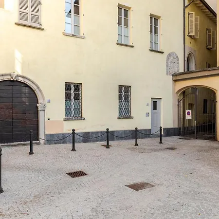 Palazzo Odescalchi コモ